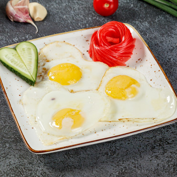 Яйцо глазунья